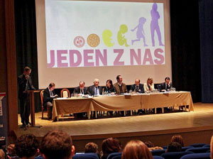 Kongres inicjatywy Jeden z Nas 14-17 XI 2013